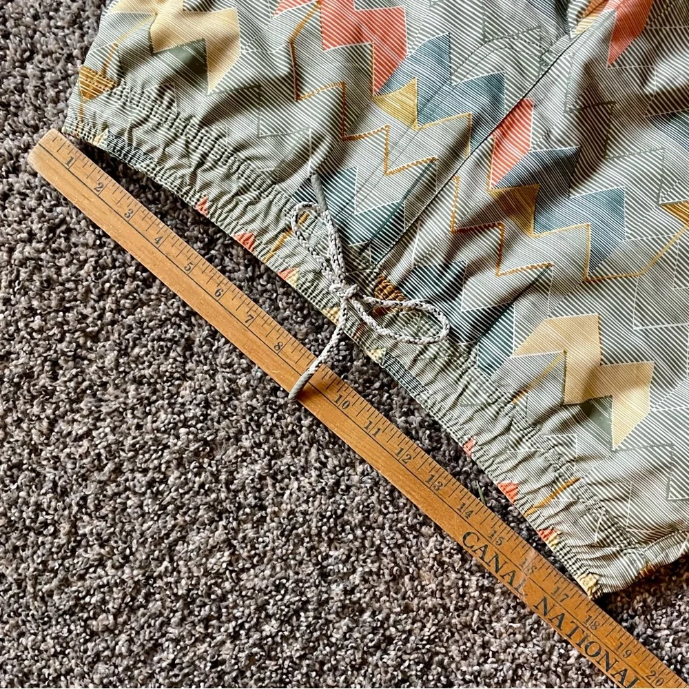 L.L. Bean Geometric Chevron Patterned Shorts Green and Orange Swim Trunks Large - Picture 12 of 14